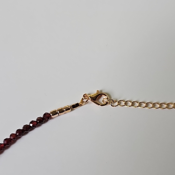 Garnet Freshwater Pearls Necklace with Fish Charm - Picture 8 of 10